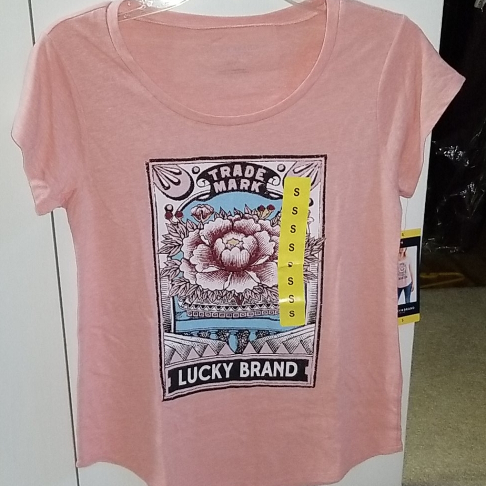 Lucky Brand tshirt